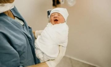 Troca de fraldas: 10 erros comuns que podem causar irritações na pele