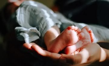 Amamentação sem dor: 7 dicas para corrigir a pega do bebê