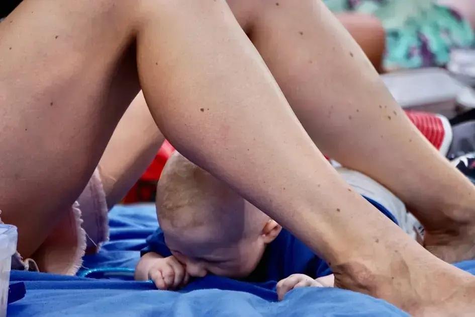 1. O que significa quando um bebê baba muito?