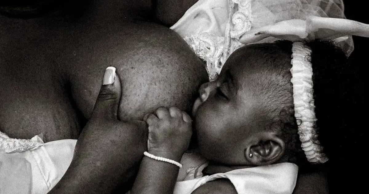 4. Como a frequência da mamada impacta o desenvolvimento do bebê 4. Como a frequência da mamada impacta o desenvolvimento do bebê