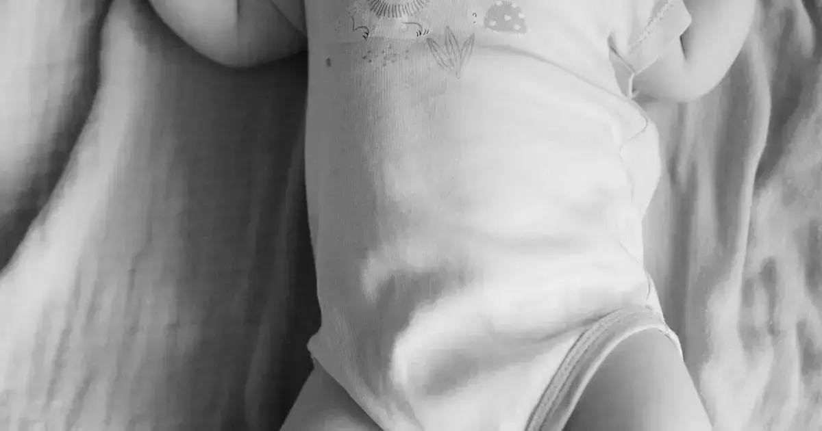 3. Sintomas a observar em bebês com regurgitação 3. Sintomas a observar em bebês com regurgitação