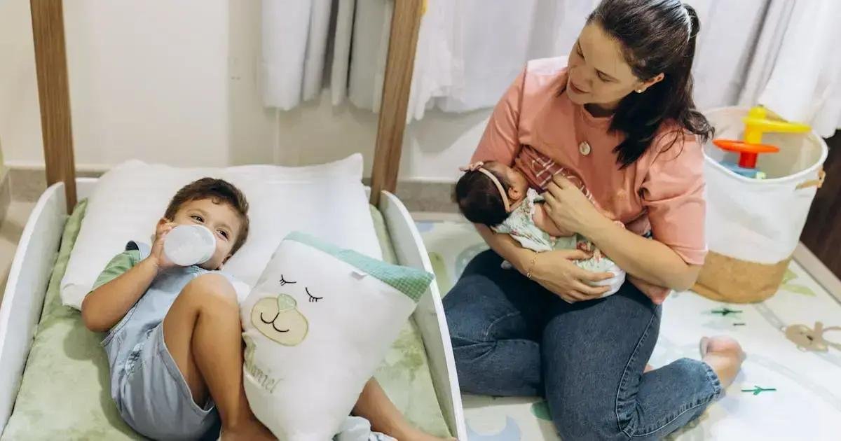 4. Dicas para manter-se hidratada durante a amamentação 4. Dicas para manter-se hidratada durante a amamentação