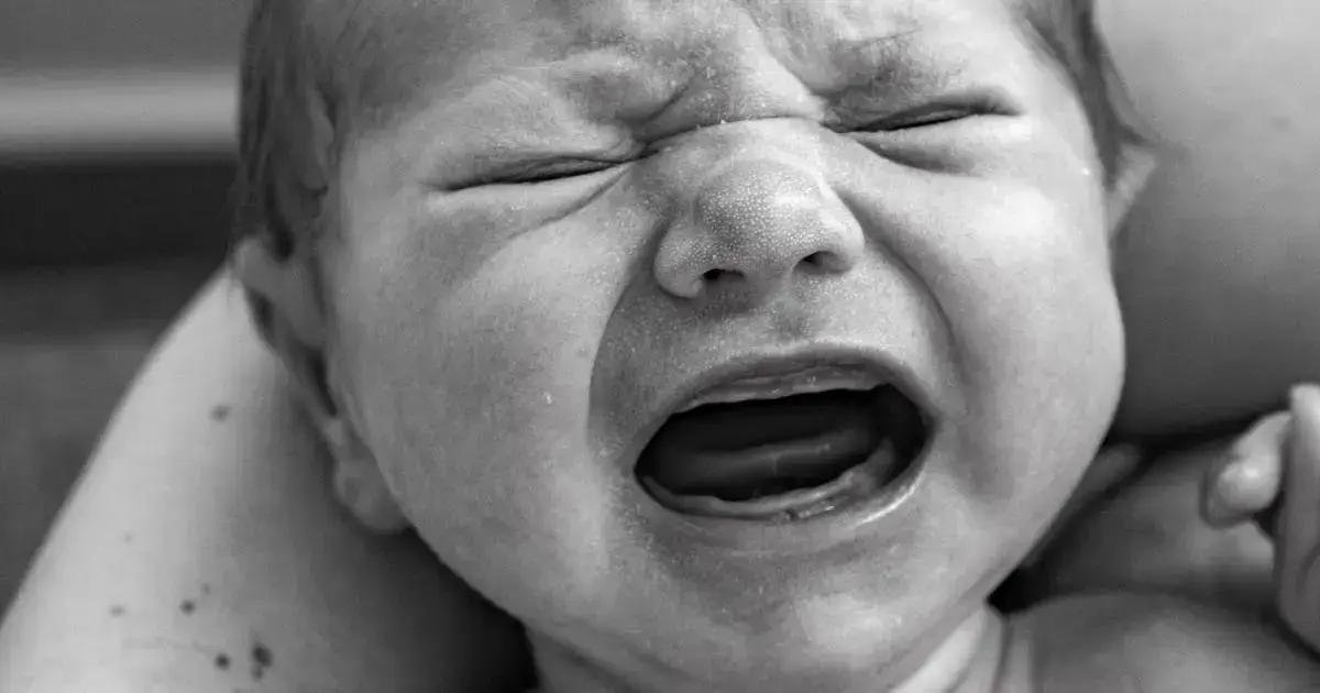 1. Por que meu bebe dorme pouco a noite?