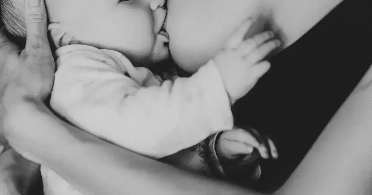 Bebê muito irritado: 9 fatores que merecem atenção